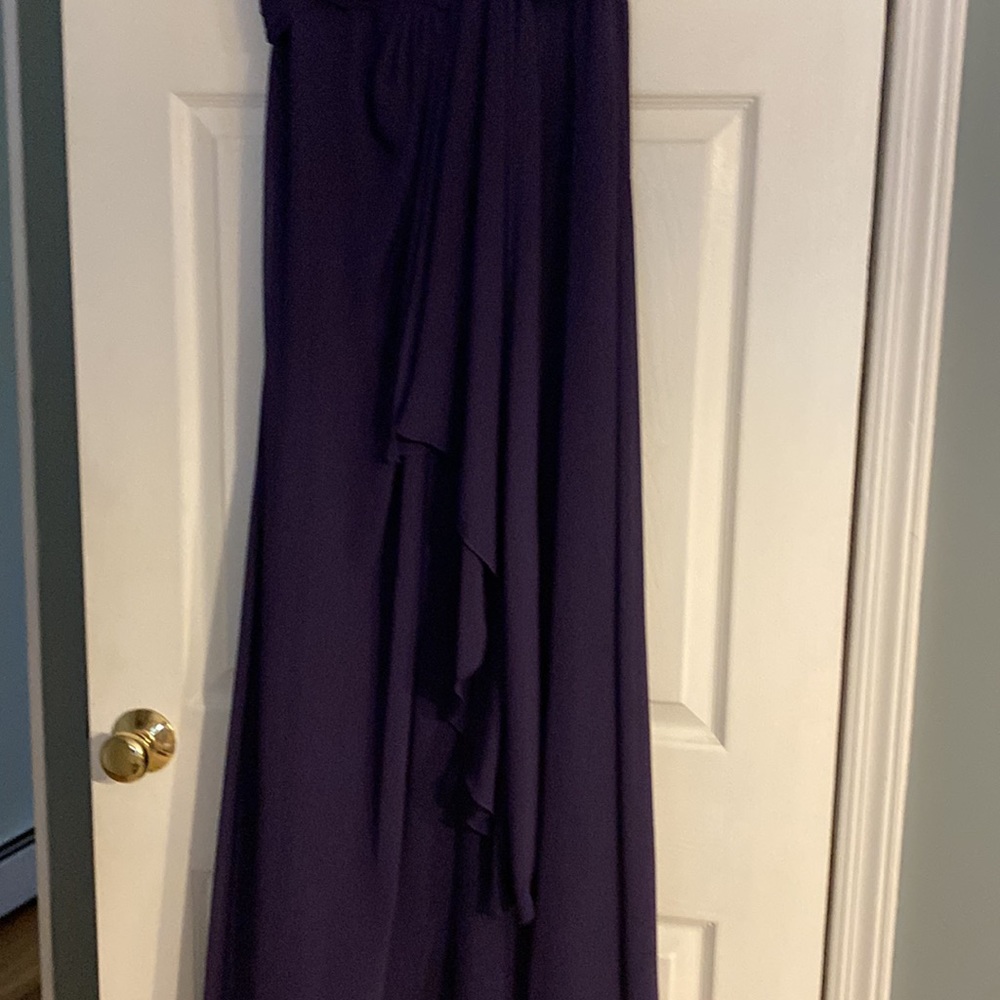 Gown - Picture 3 of 3